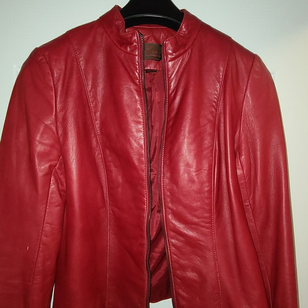 Leather jacket - Picture 4 of 6